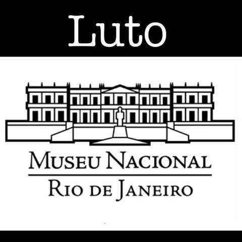 Luto museu nacional display